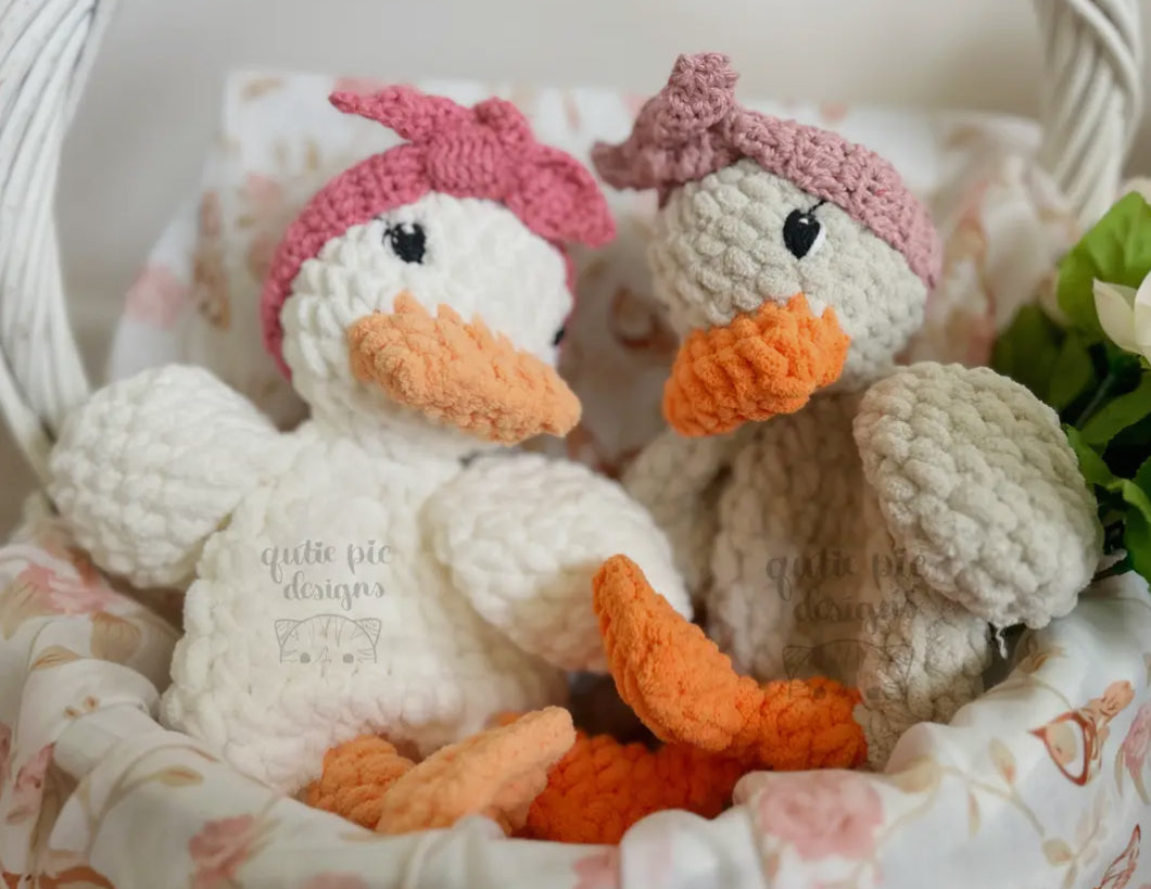 Della Duck Crochet Stuffies