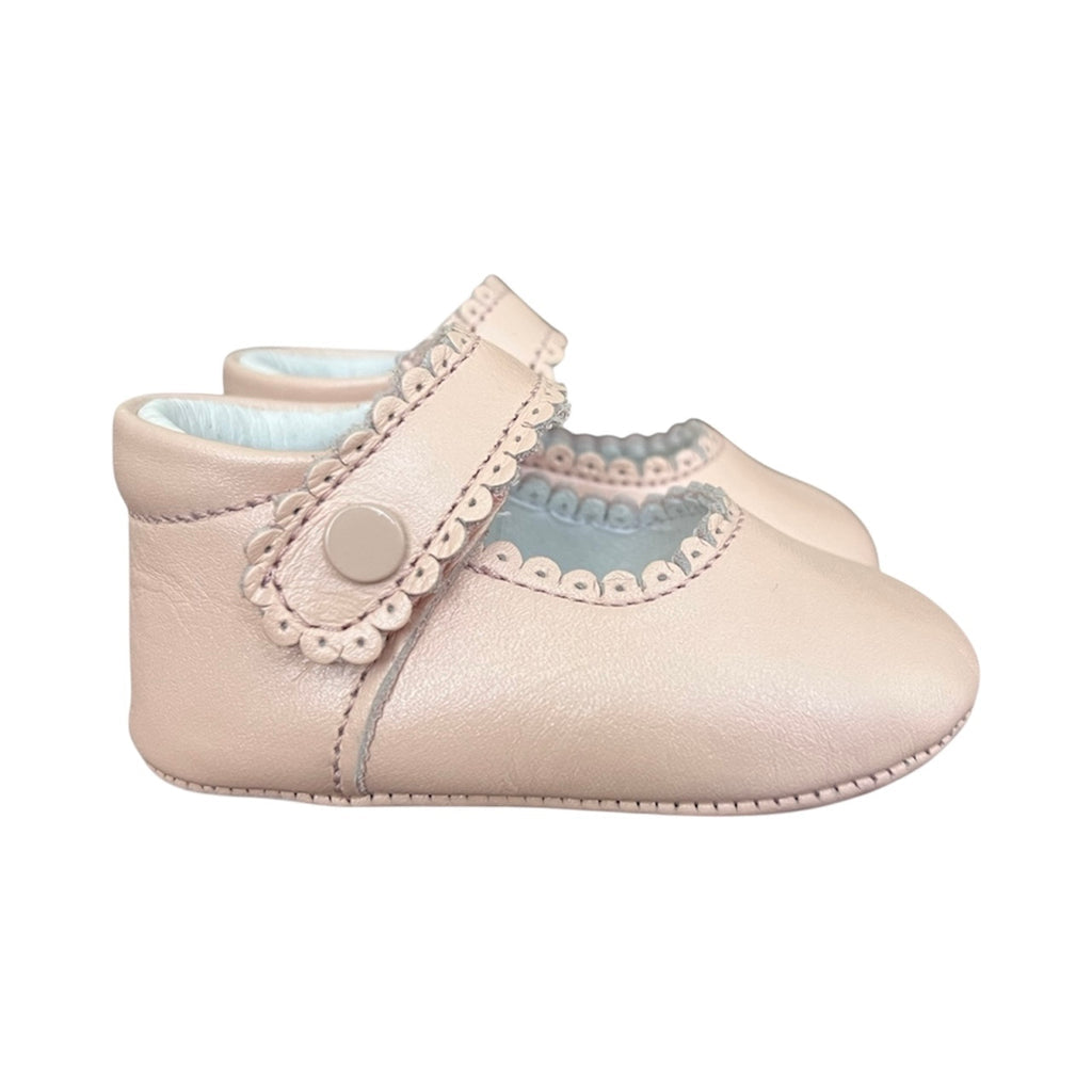 Sophia baby shoe in soft pink