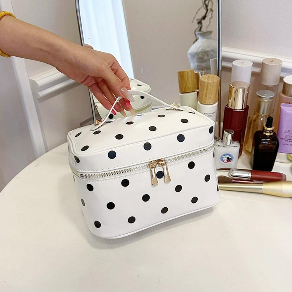 Polka Dot Vanity
Case