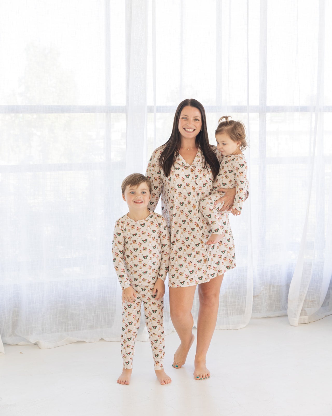 Pooh Christmas | Women's Bamboo Nightgown