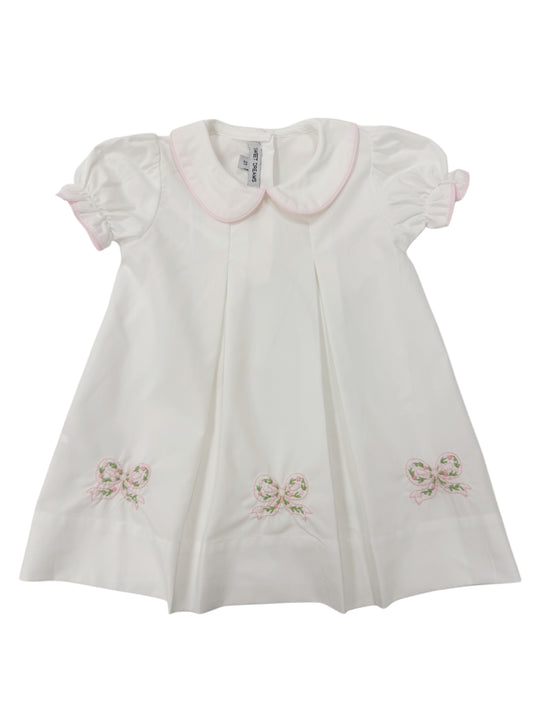 Bow Embroidered White Pleated Dress