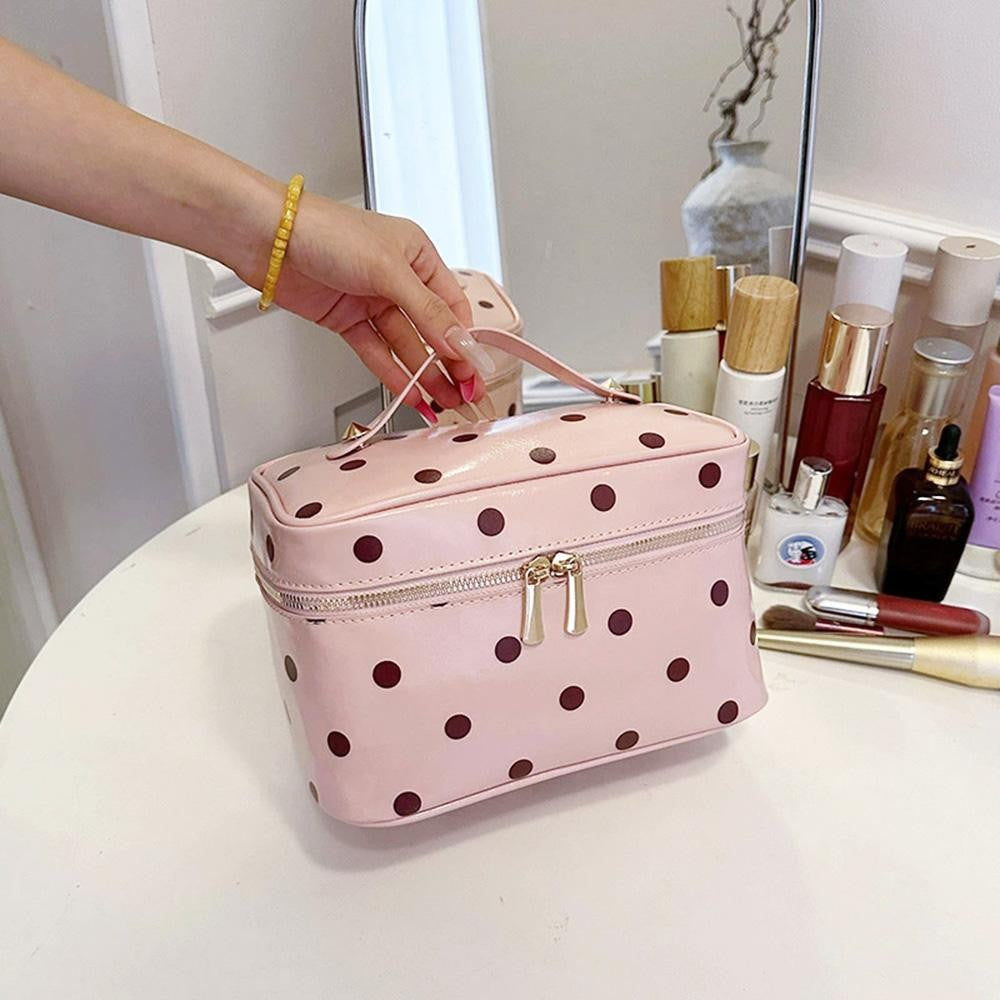 Polka Dot Vanity
Case