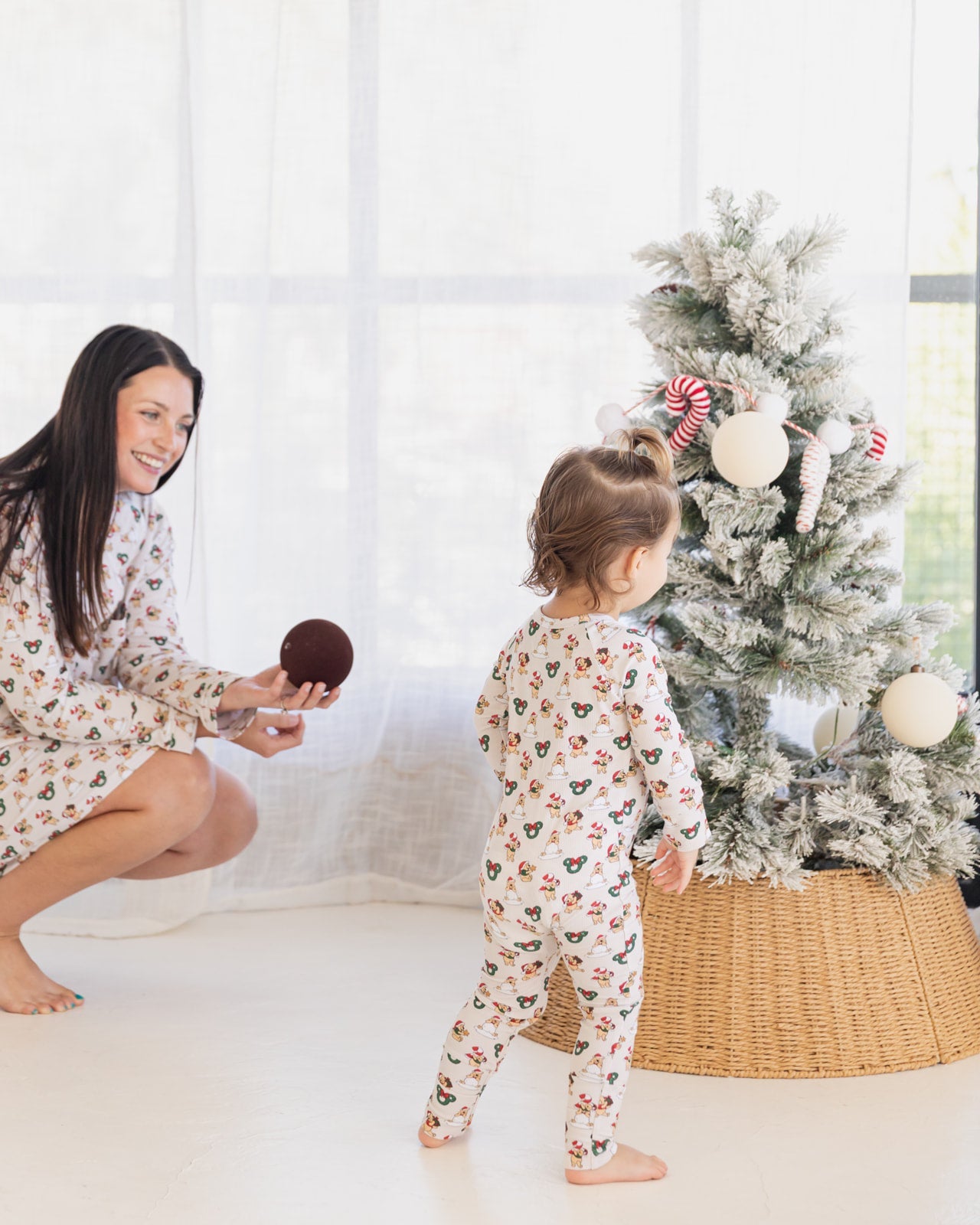 Pooh Christmas | Bamboo Zipper Pajamas
